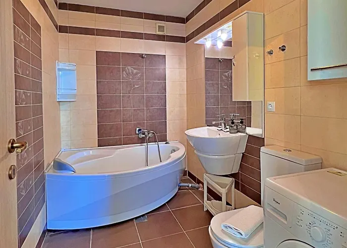 Coroni 2 - Jacuzzi Privat & Panoramica *