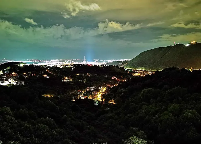 Coroni 2 - Jacuzzi Privat & Panoramica Apartment Brasov